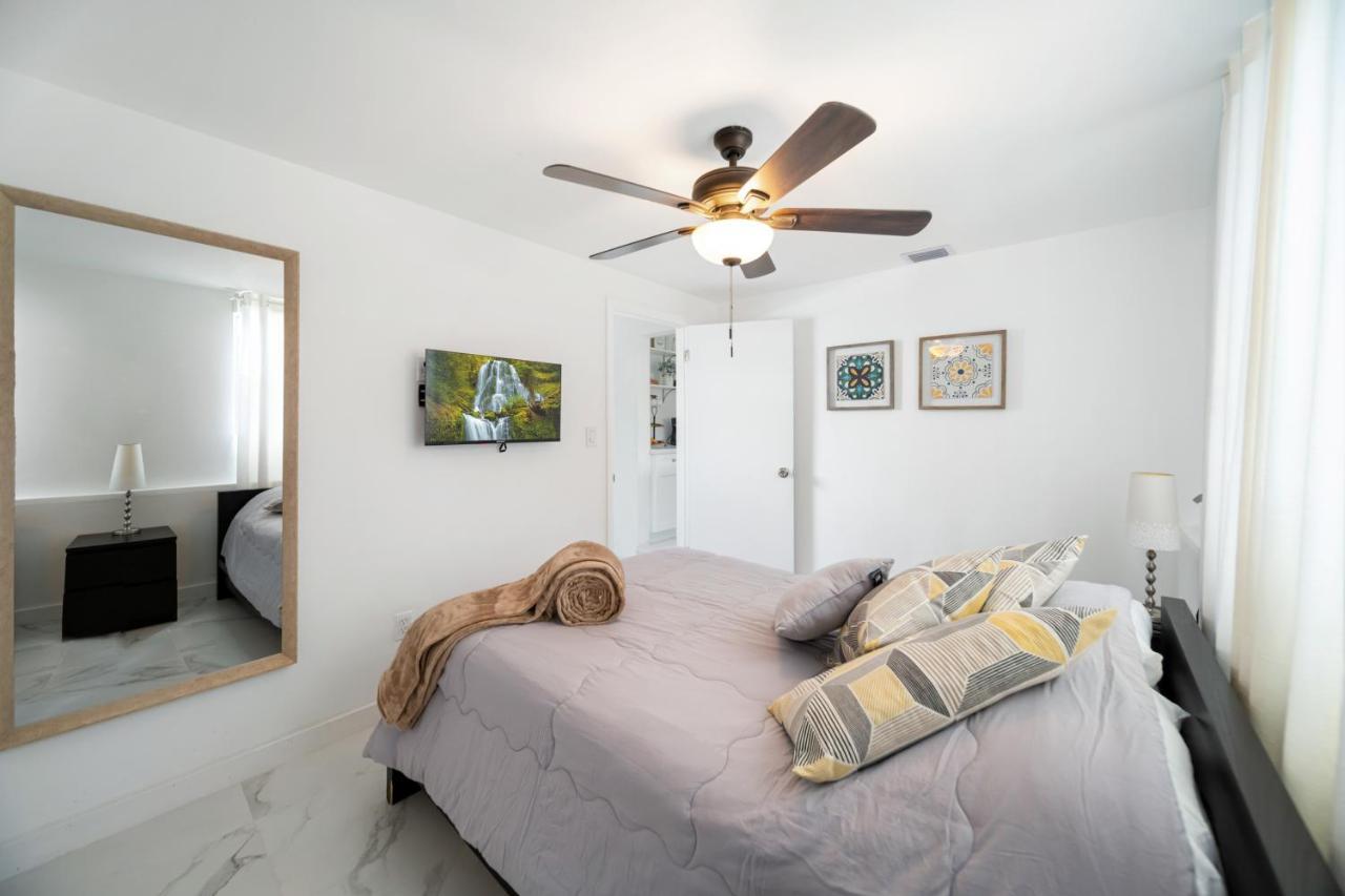 Tropical Marlins House Villa Miami Bagian luar foto