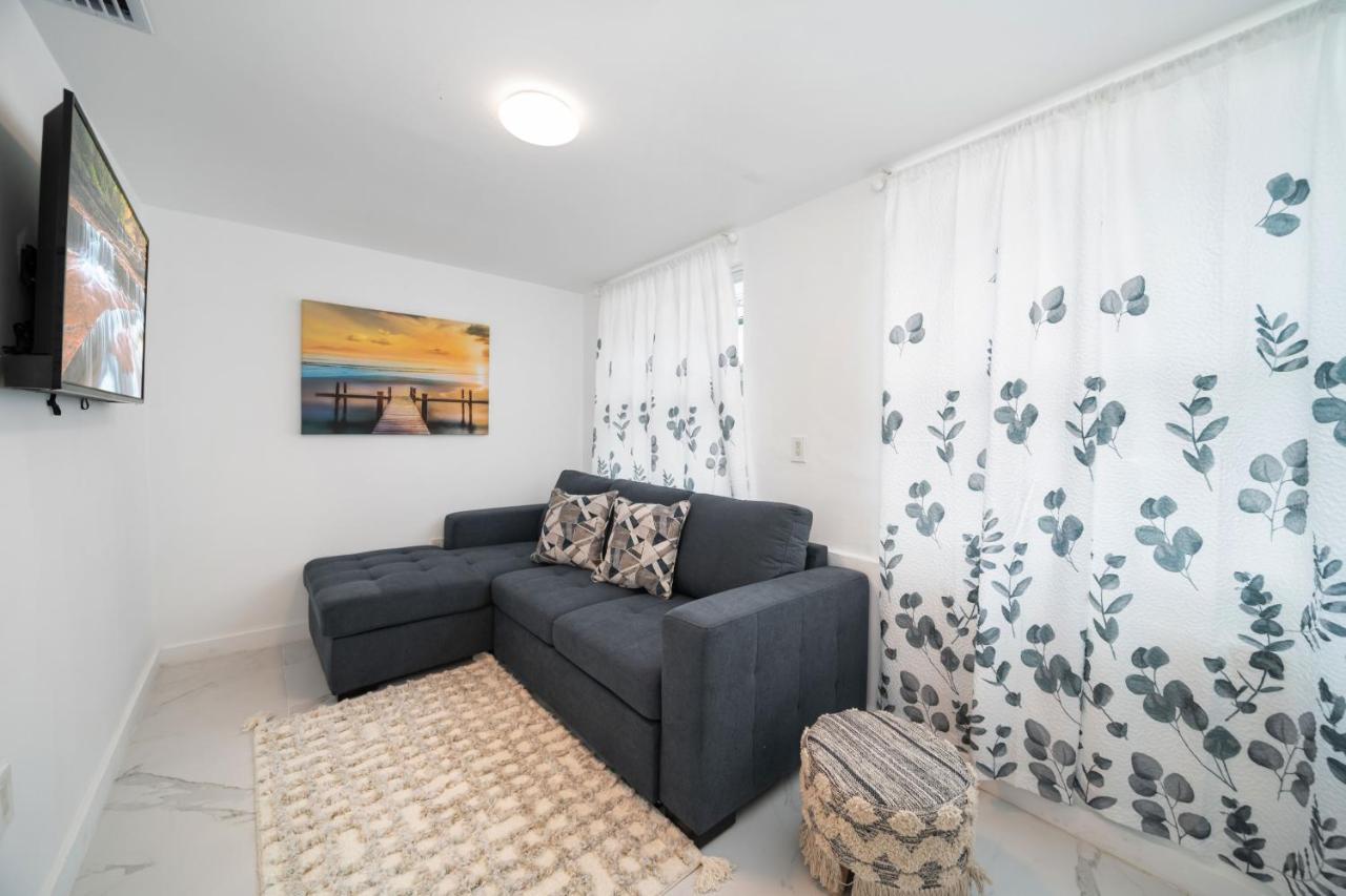 Tropical Marlins House Villa Miami Bagian luar foto